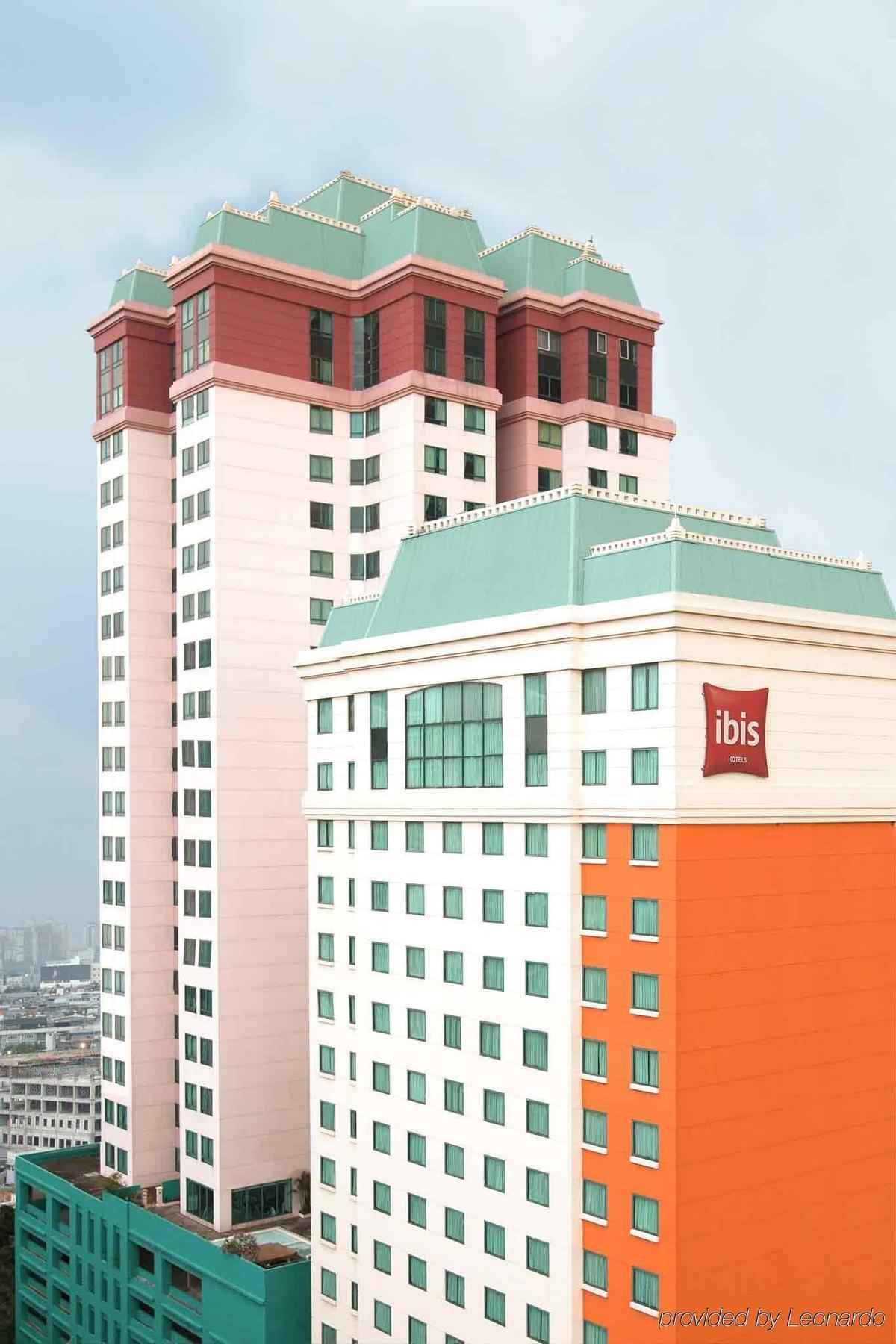 Готель Ibis Mangga Dua Джакарта Екстер'єр фото