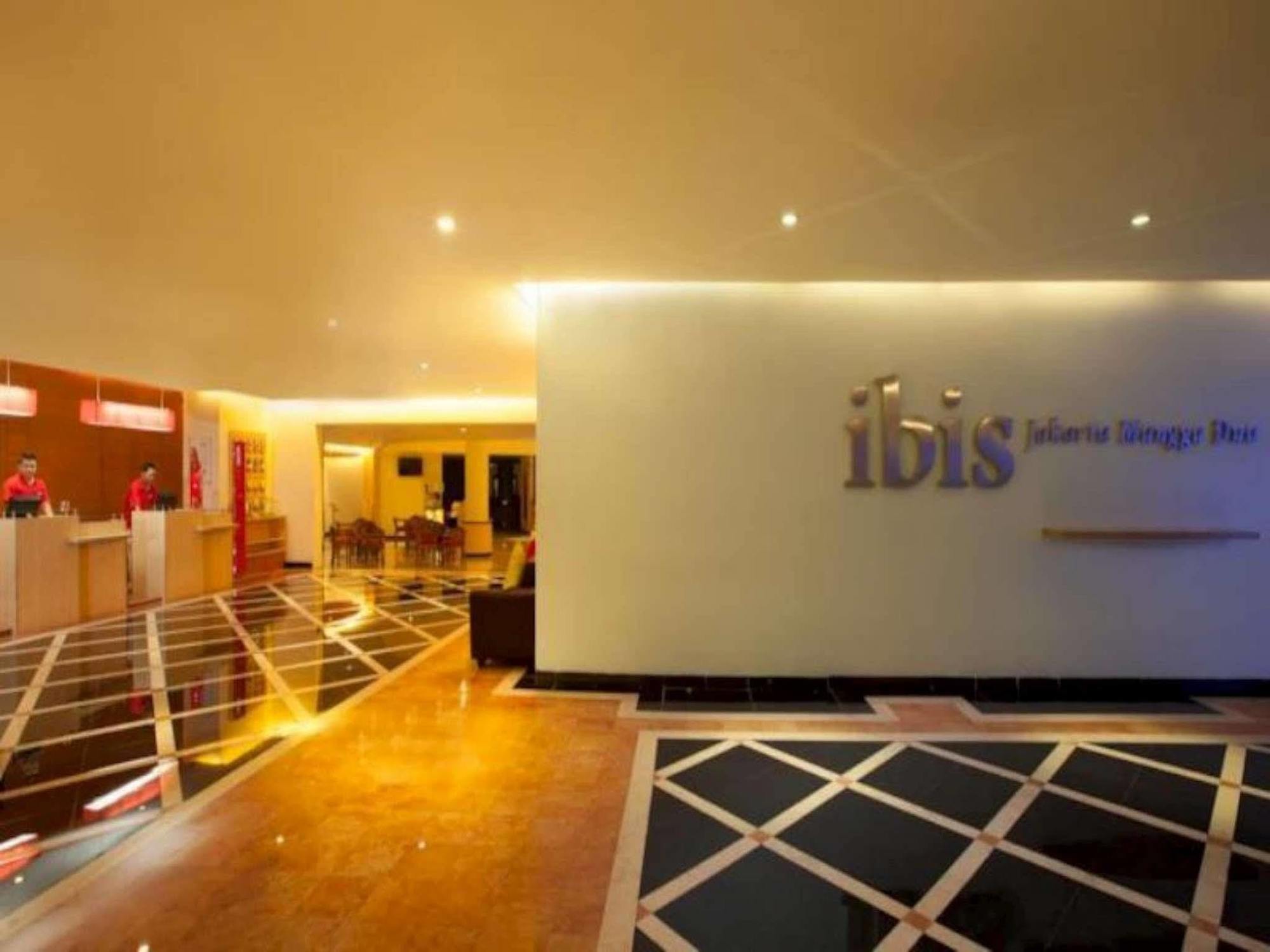 Готель Ibis Mangga Dua Джакарта Екстер'єр фото
